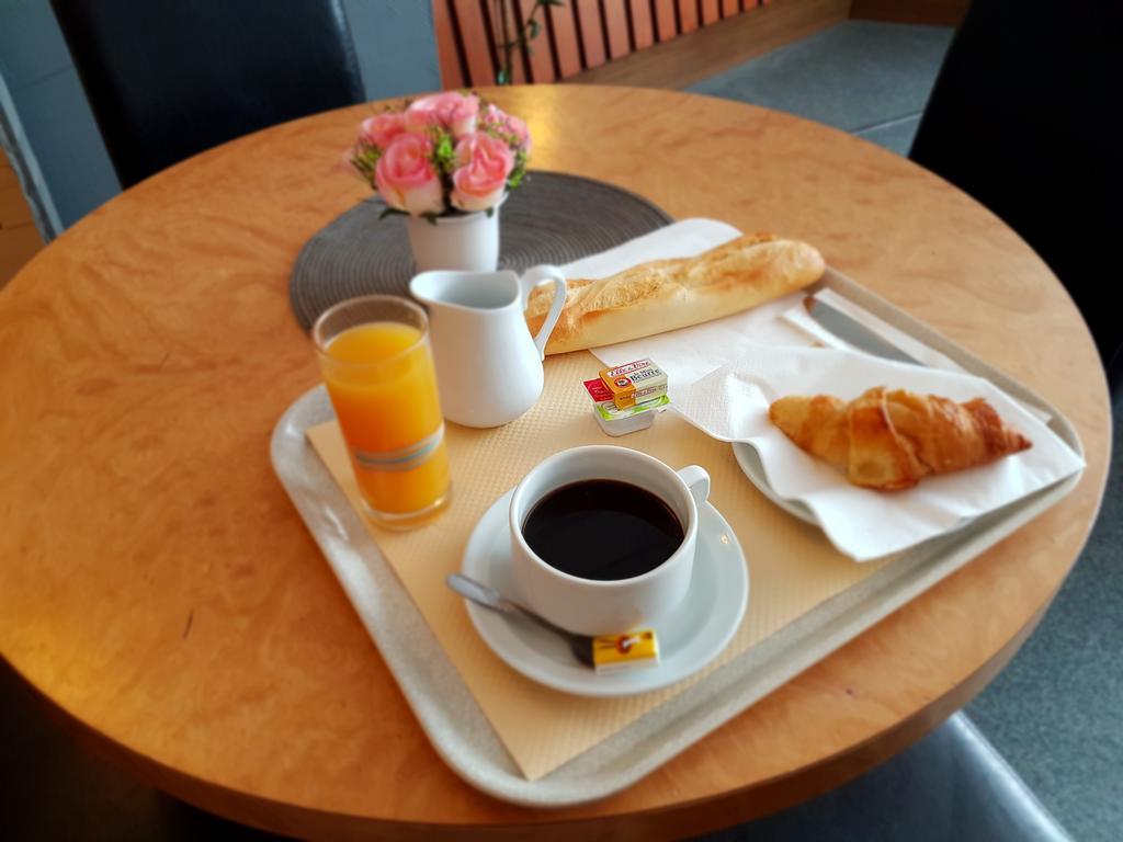 Hotel Coq Hardi Lille Luaran gambar